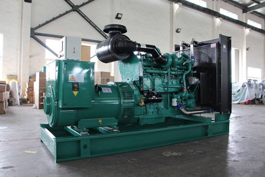 阜城320kw康明斯柴油发电车出租组图片 阜城320kw康明斯柴油发电车出租组图片